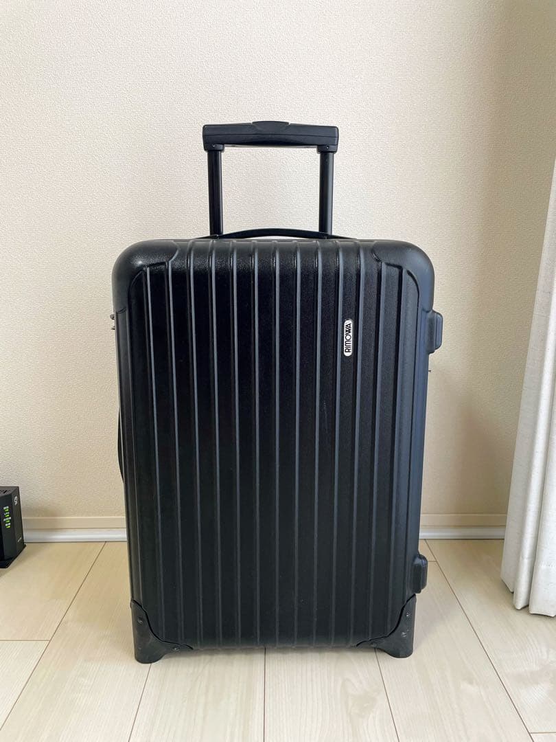 人気✨ RIMOWA リモワ サルサ キャリーケース 黒 35L 機内OK 2輪