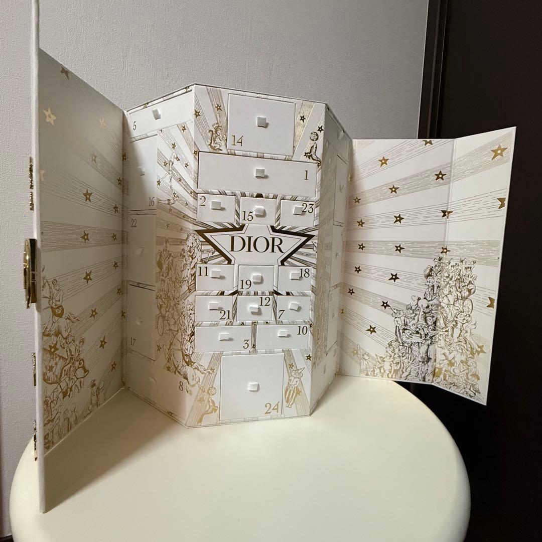 【箱のみ】DIOR 2025 クリスマスコフレ アドベントカレンダー 巾着付き
