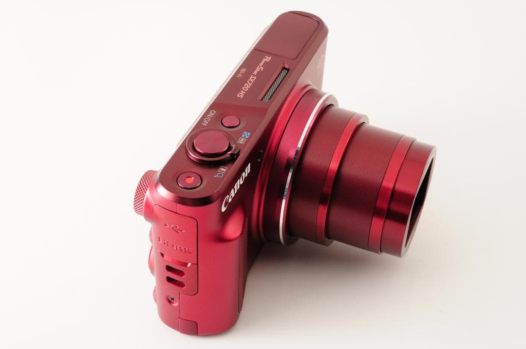 [ほぼ新品] キャノン Canon PowerShot SX720 HS