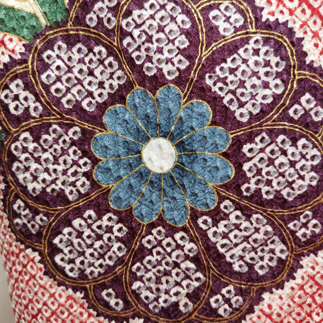 振袖フルセット(7点)・総絞り・エンボス加工・花模様・金彩加工・逸品