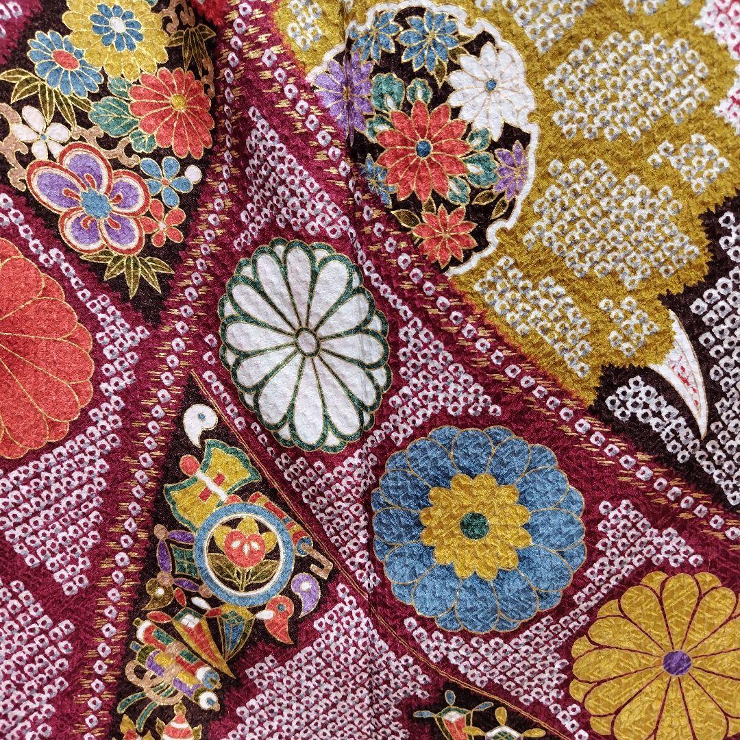 振袖フルセット(7点)・総絞り・エンボス加工・花模様・金彩加工・逸品
