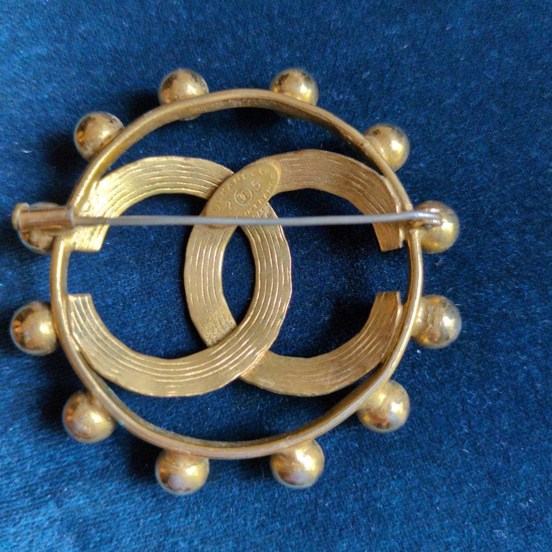 金色メタル ブローチ 二重リング