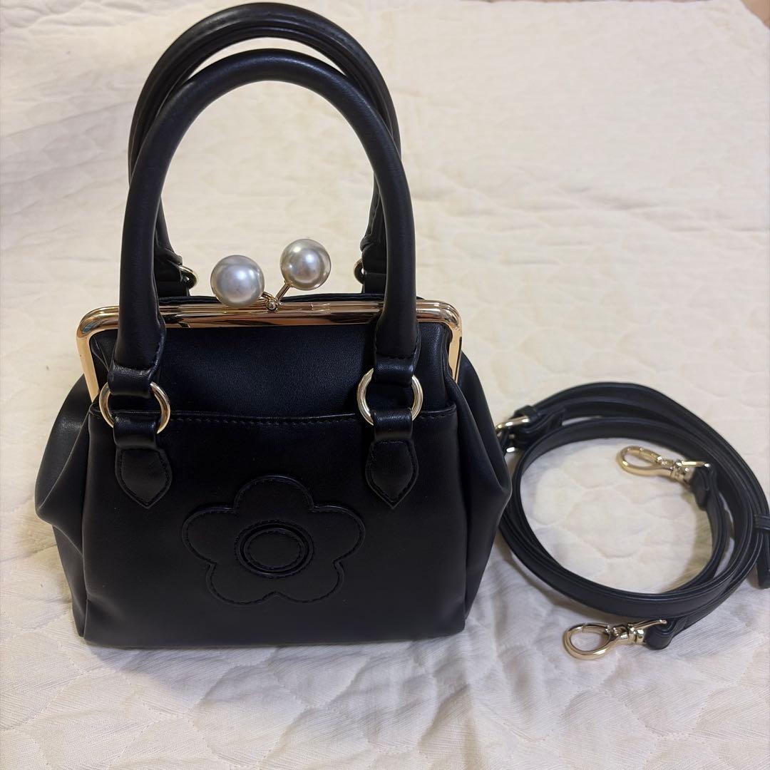 美品　MARY QUANT(マリークワント) パールガマ口 2WAYミニトート