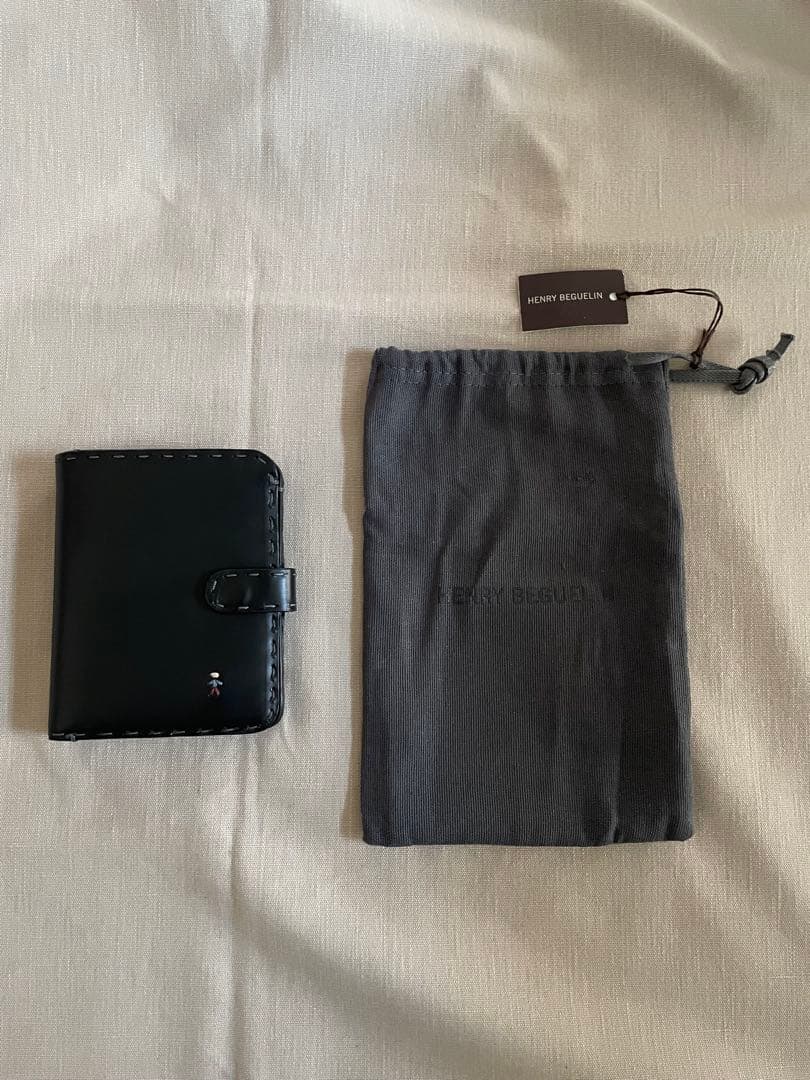 イノマンさま専用　エンリーベグリン　二つ折り財布　黒