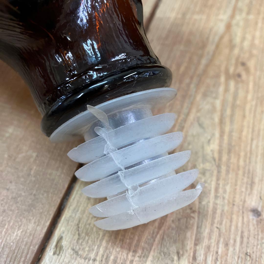 D-4 ② ヴィンテージ ダックスフント ダキャンタ デカンタ アンバーガラス