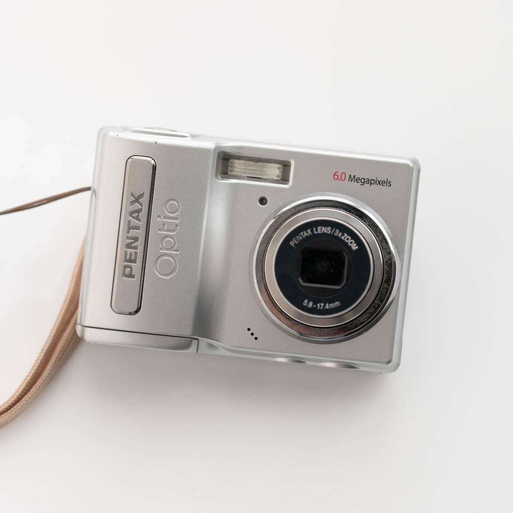 【単3電池で動く平成レトロなコンデジ】PENTAX optio M10