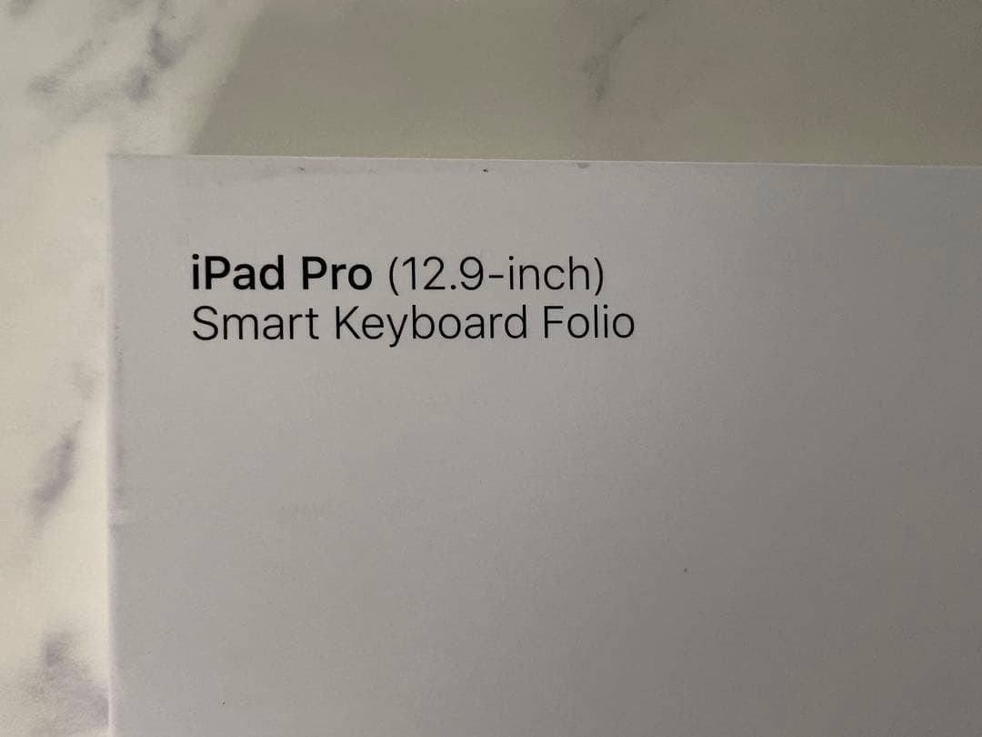 【美品】iPad Pro 12.9インチSmart Keyboard Folio