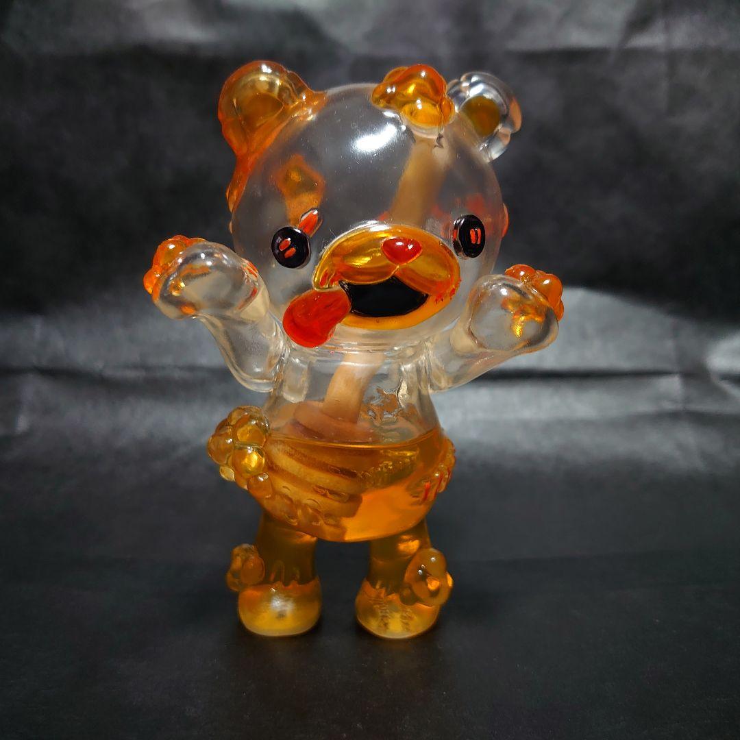 Art Studio 「SHOT!」ゾンベアー プチ ソフビ ハチミツ