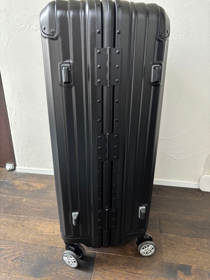 美品LEGEND WALKER クッション付キャスター フレームLサイズ81L黒