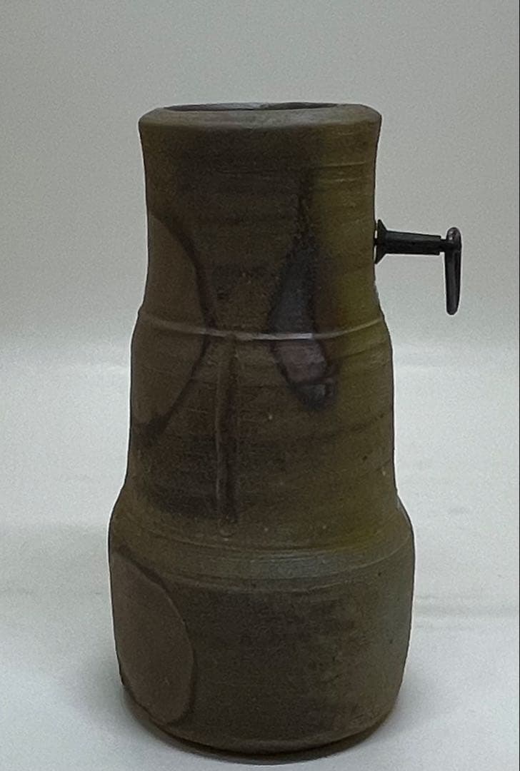 人間国宝　藤原雄　備前掛花入　共箱(四方桟盛蓋）　　　　　　　　 　　　f311