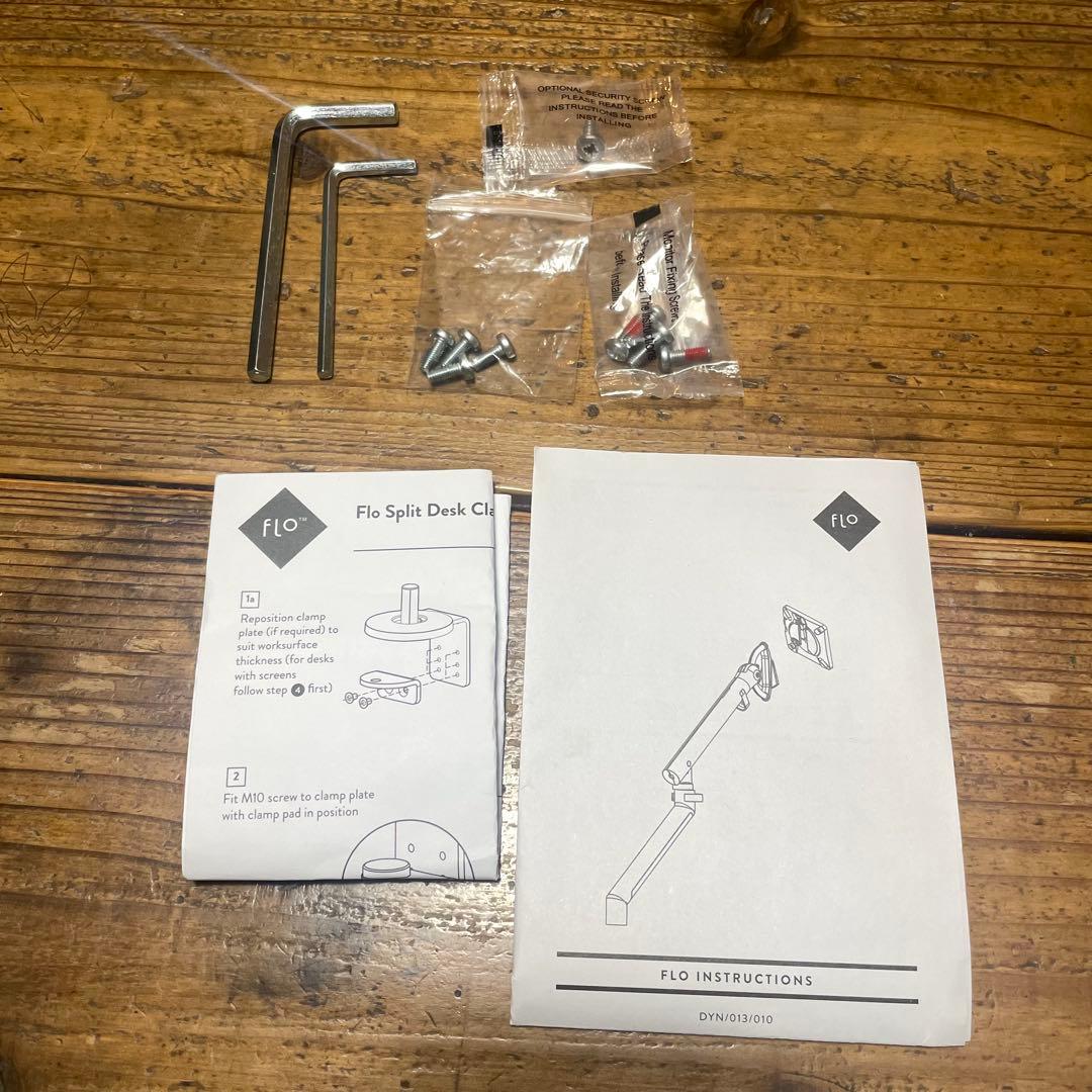 CBS FLO ハーマンミラー モニターアーム 白 9kg スプリング方式