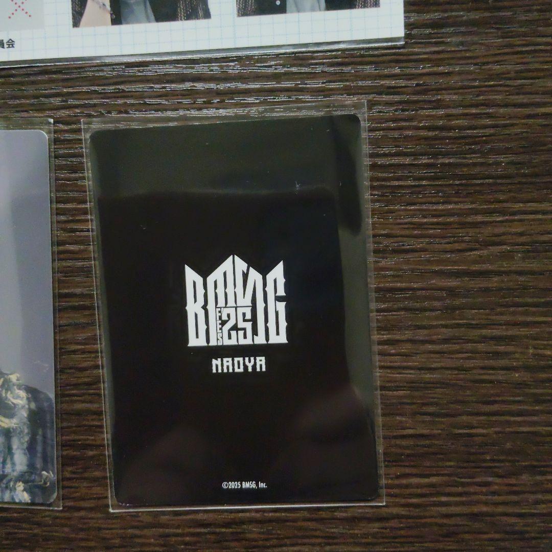 セラピーゲーム 三兎湊 アクリルスタンド 証明写真風ステッカー NAOYA