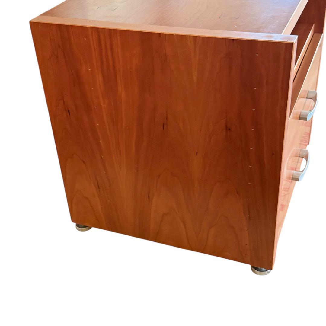 HR713 【廃盤】BoConcept 北欧　ナイトテーブル　サイドテーブル