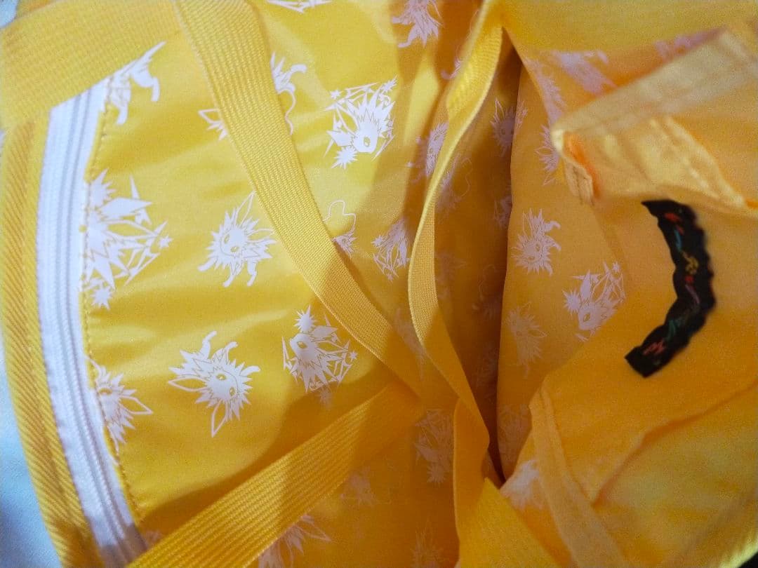 イーブイコレクション ポケモンセンター、ピカチュウ バッグ