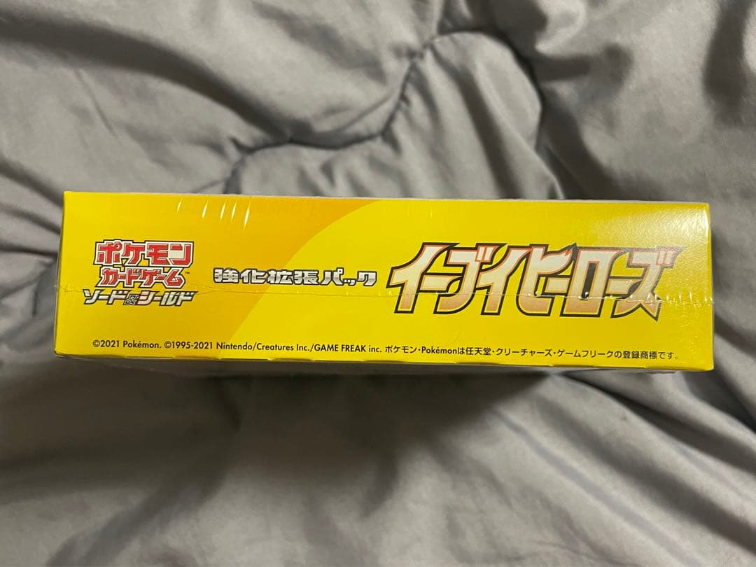 ポケモンカード　イーブイヒーローズ　シュリンク付き　1box