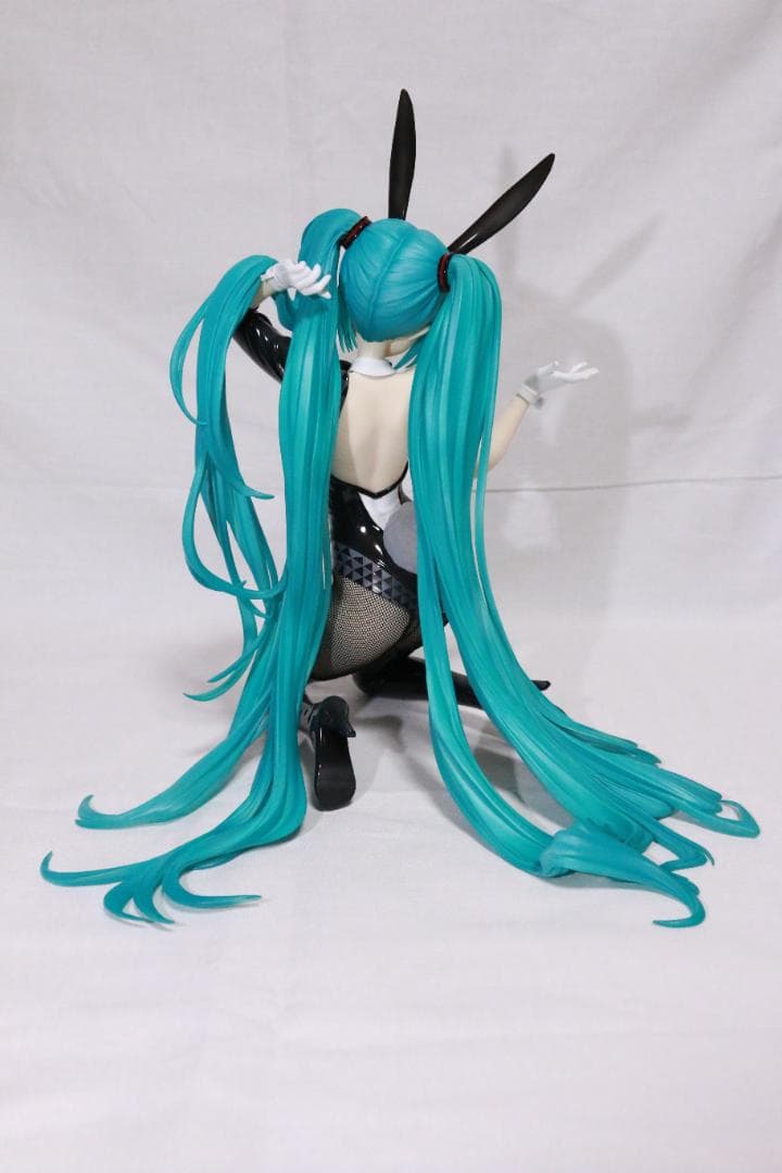 初音ミク バニーVer. Art by 三目YYB 1/4スケール