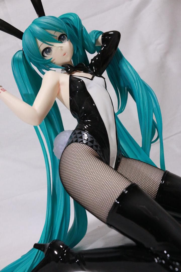 初音ミク バニーVer. Art by 三目YYB 1/4スケール