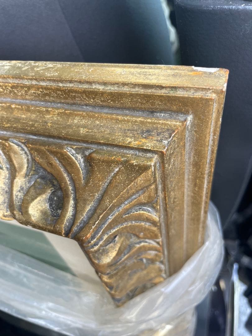 最終値下げ⭐️装飾的なゴールド木製額縁（昭和レトロ）