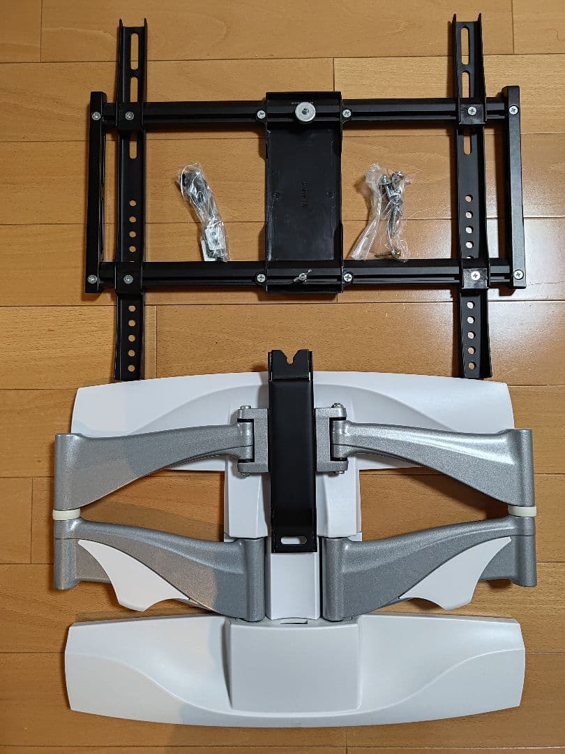 本日のみ値下げ！　壁掛けテレビ金具 金物 TVセッターアドバンス PA124 M