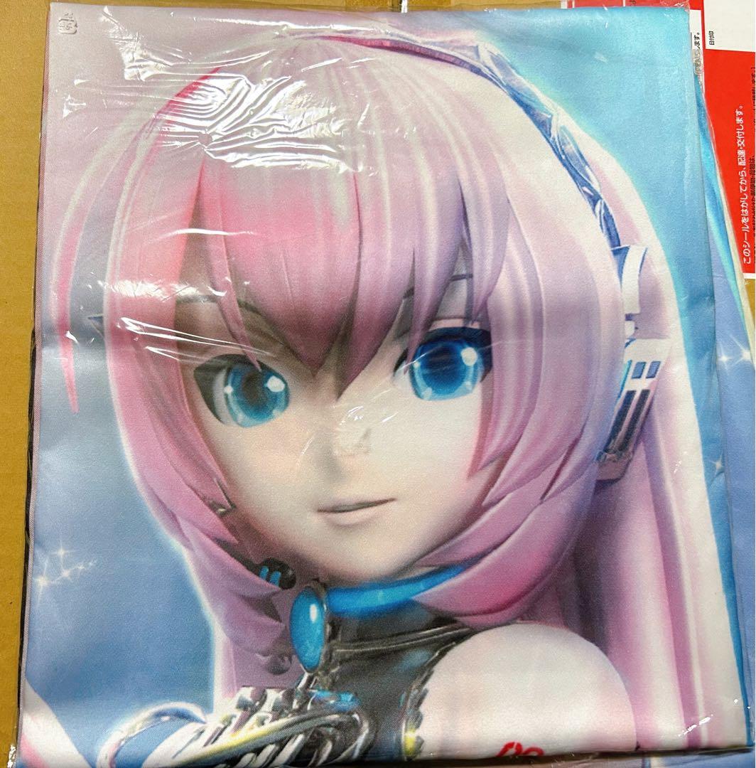 巡音ルカ　等身大タペストリー