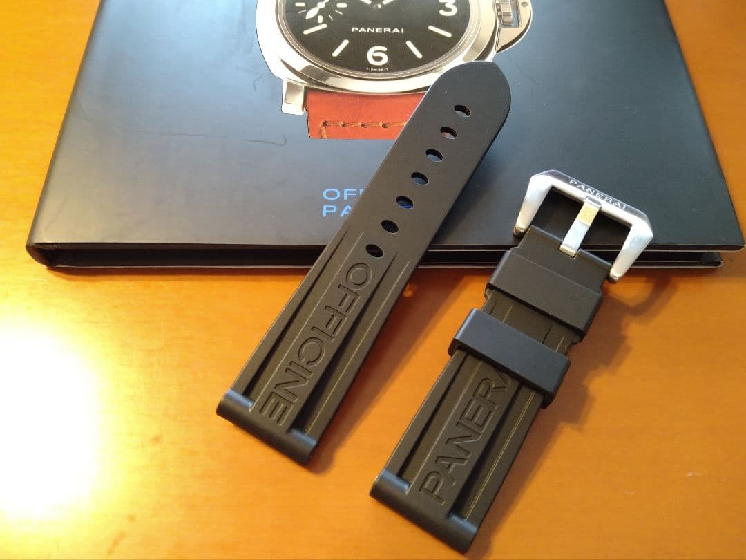 b*m様 【OFFICINE PANERAI】 44m用／ラバーベルト／ブラック