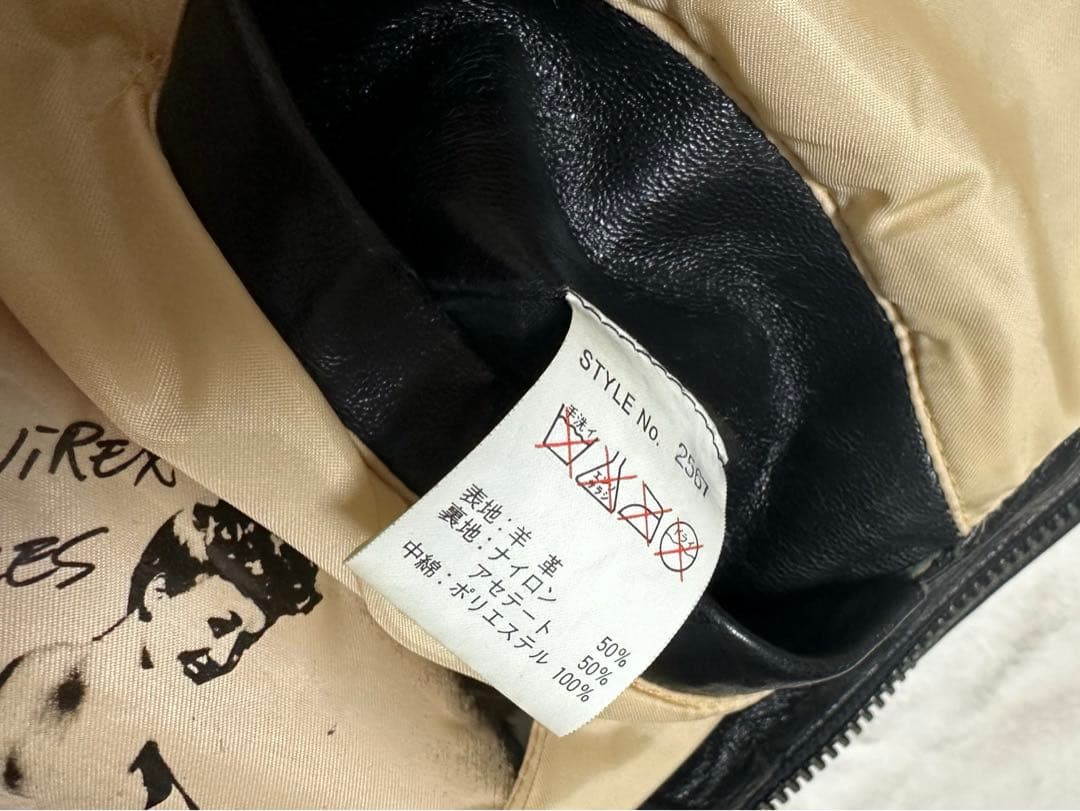 名作 AVIREX ブラック 黒 A2 A-2 フライトレザージャケット