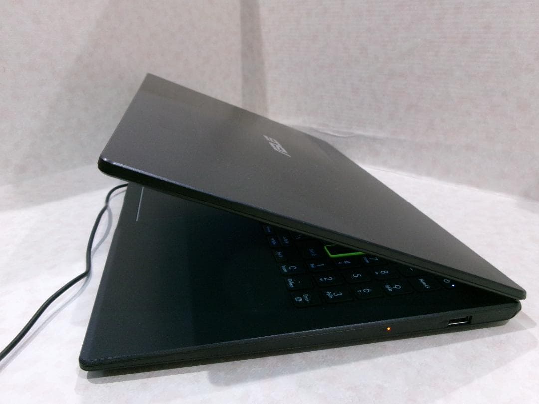 大特価!2024年販売モデル ASUS E510KA-N441BWS 美品