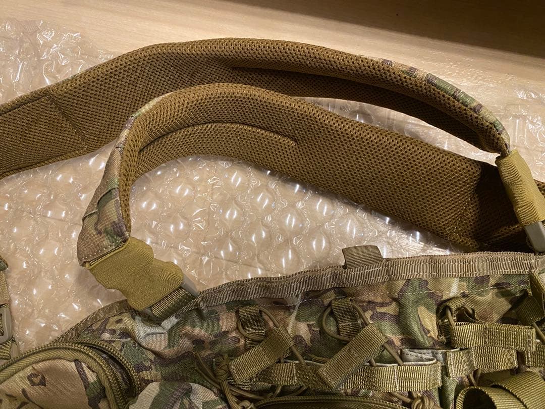  Velmet マルチカム　チェストリグ　メイフラワー