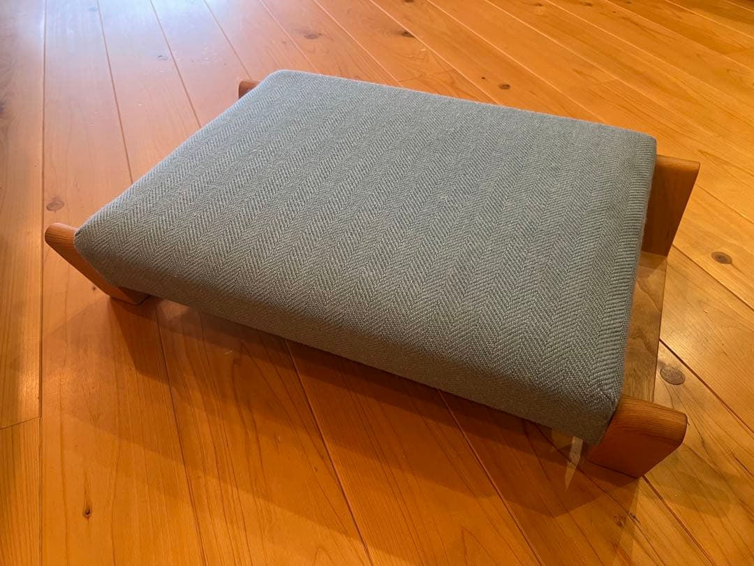 オシャレで可愛い座椅子（Zagaku01）ブルー