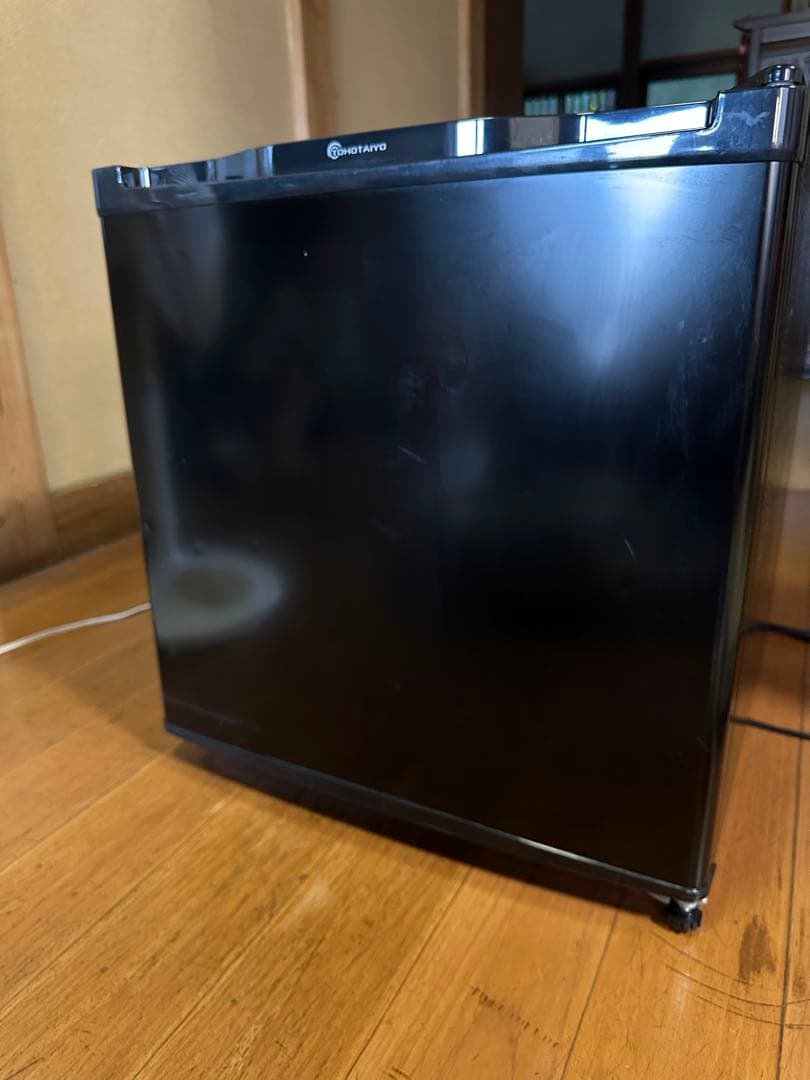 早い者勝ち！【美品】【送料込み】冷蔵庫 黒 ウィンコド 21年製