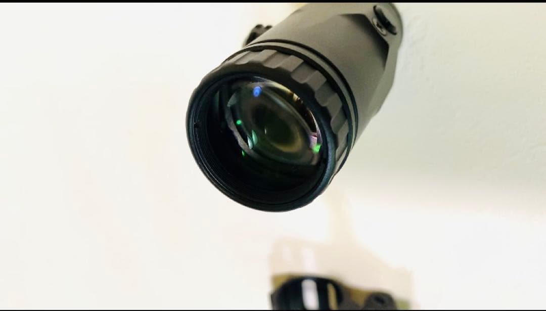 ノーベルアームズ　ドットサイト　スコープ　マグニファイアー