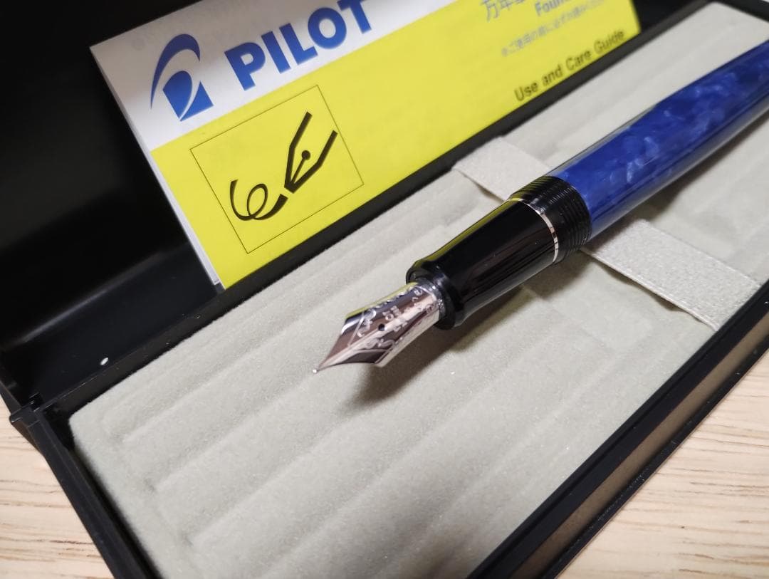 新品 PILOT レガンス青 万年筆 F