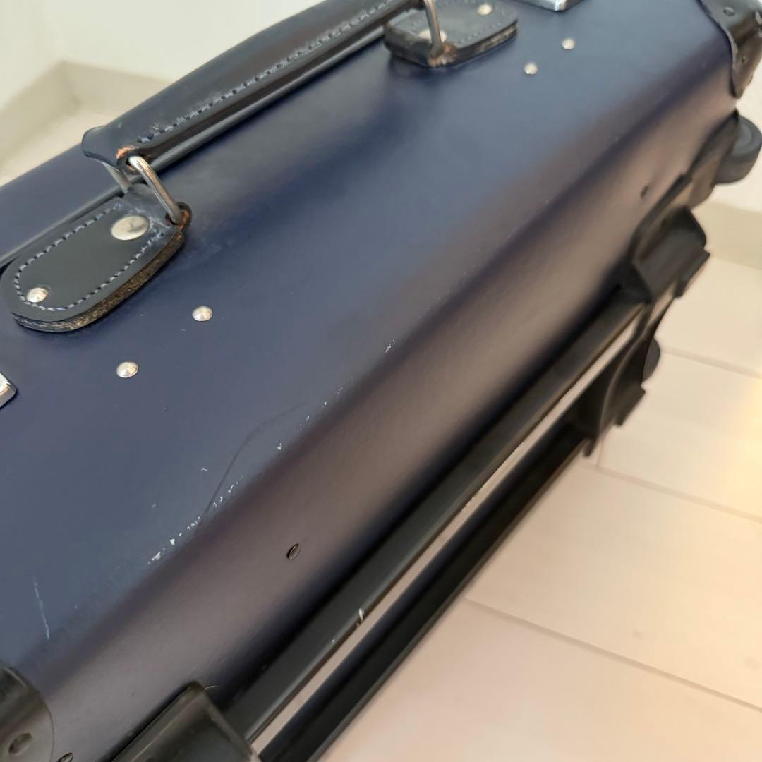 グローブトロッター　キャリーケース　スモールキャリーオン