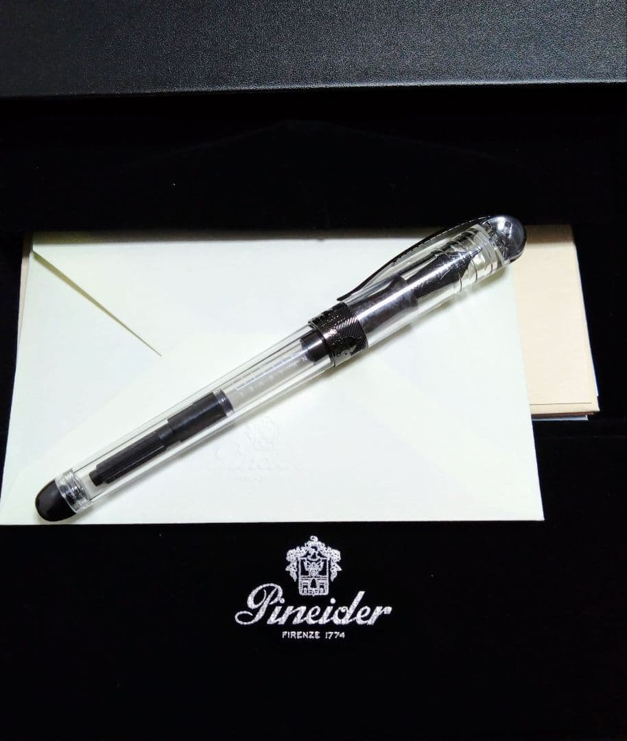 Pineider（ピナイダー）万年筆 アバタークリア