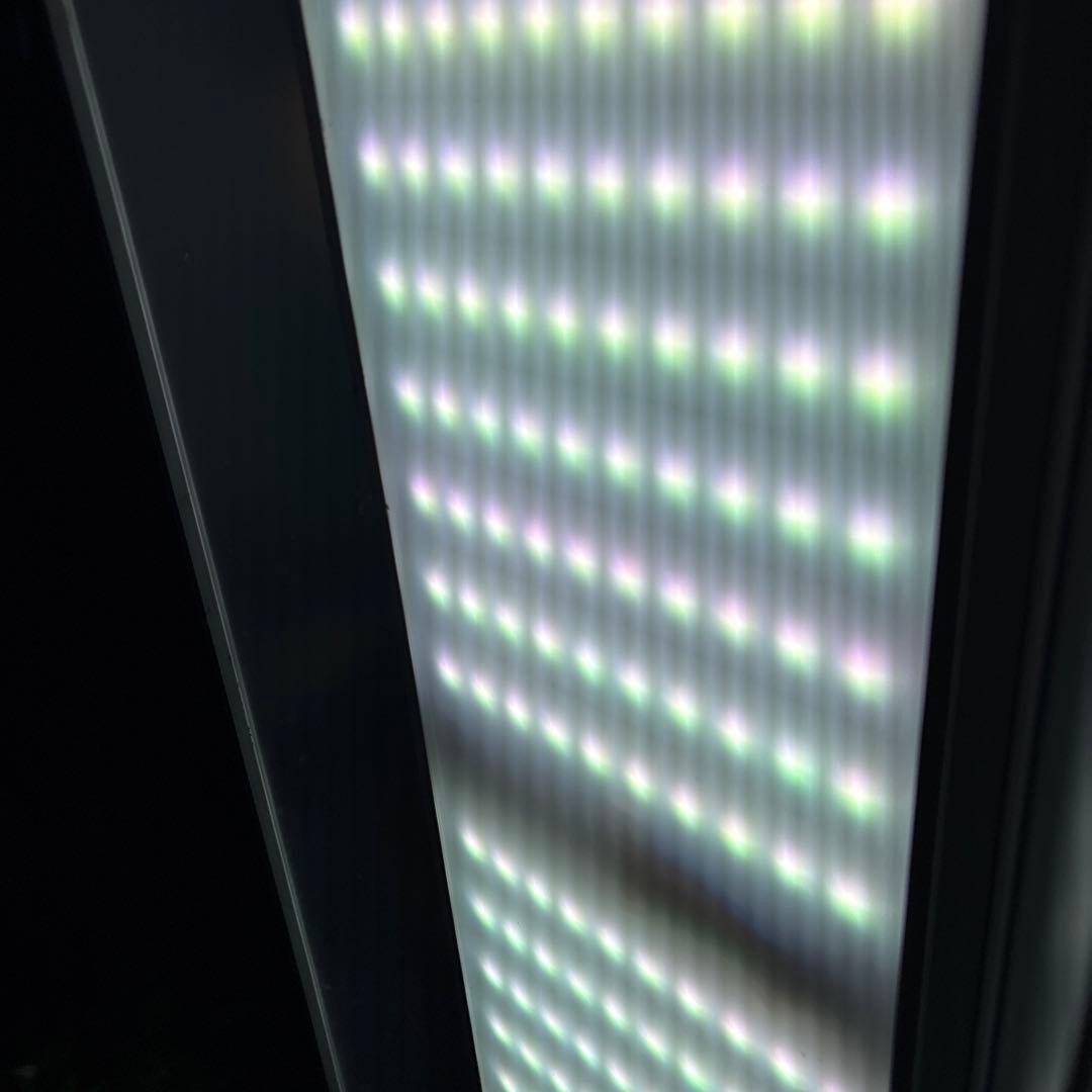 RGBVIVIDⅡ2台　シェード2セット