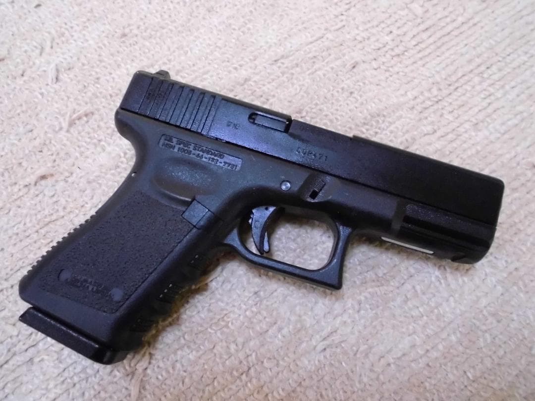 KSC G19　ガスブローバックプラスチック製