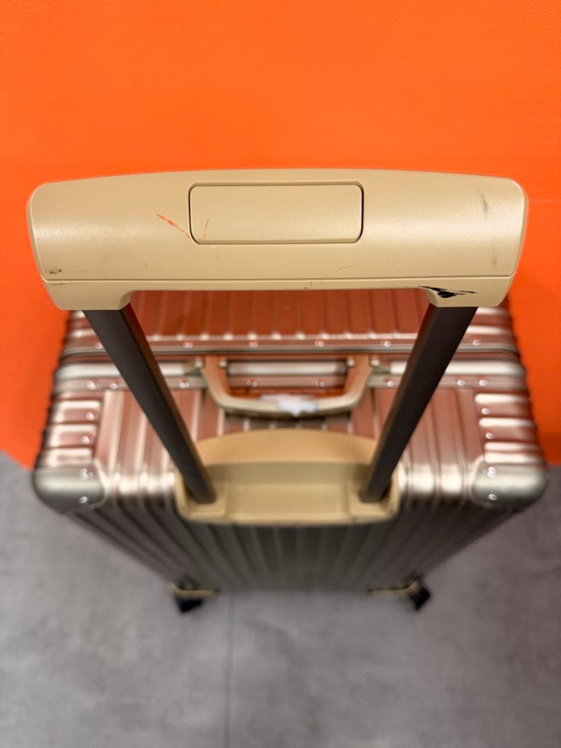 【正規品】RIMOWA リモア TOPAS TITANIUM 82L
