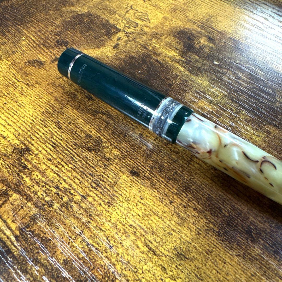 デルタ　万年筆　エテルニタ　スリム　F 50本限定