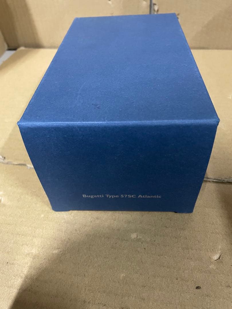 オートアート 1/43 ブガッティ 1938 ブルー/ワイヤースポークホイール