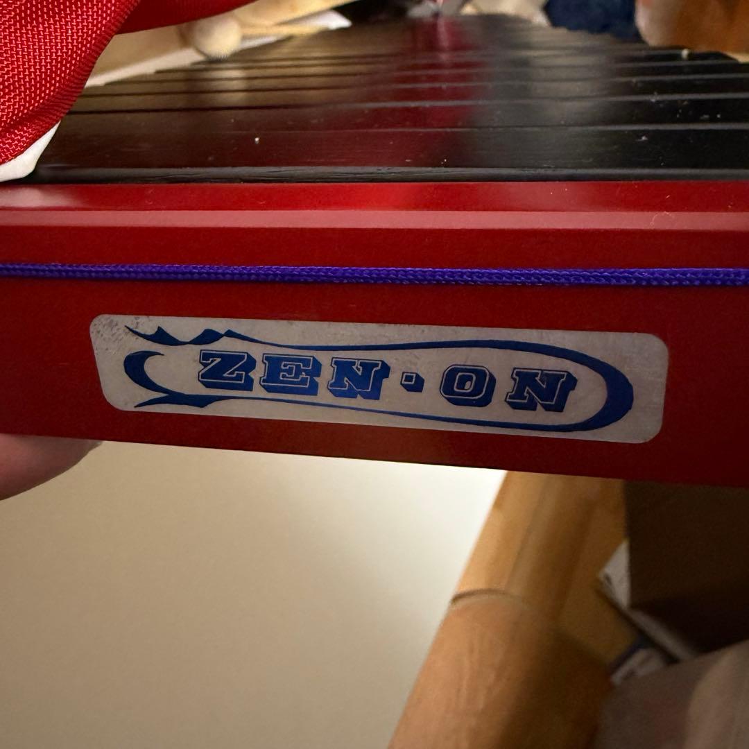木琴 ゼンオン 紐交換済み 全音楽譜出版社 30音 半音 赤いキャリーバッグ付き