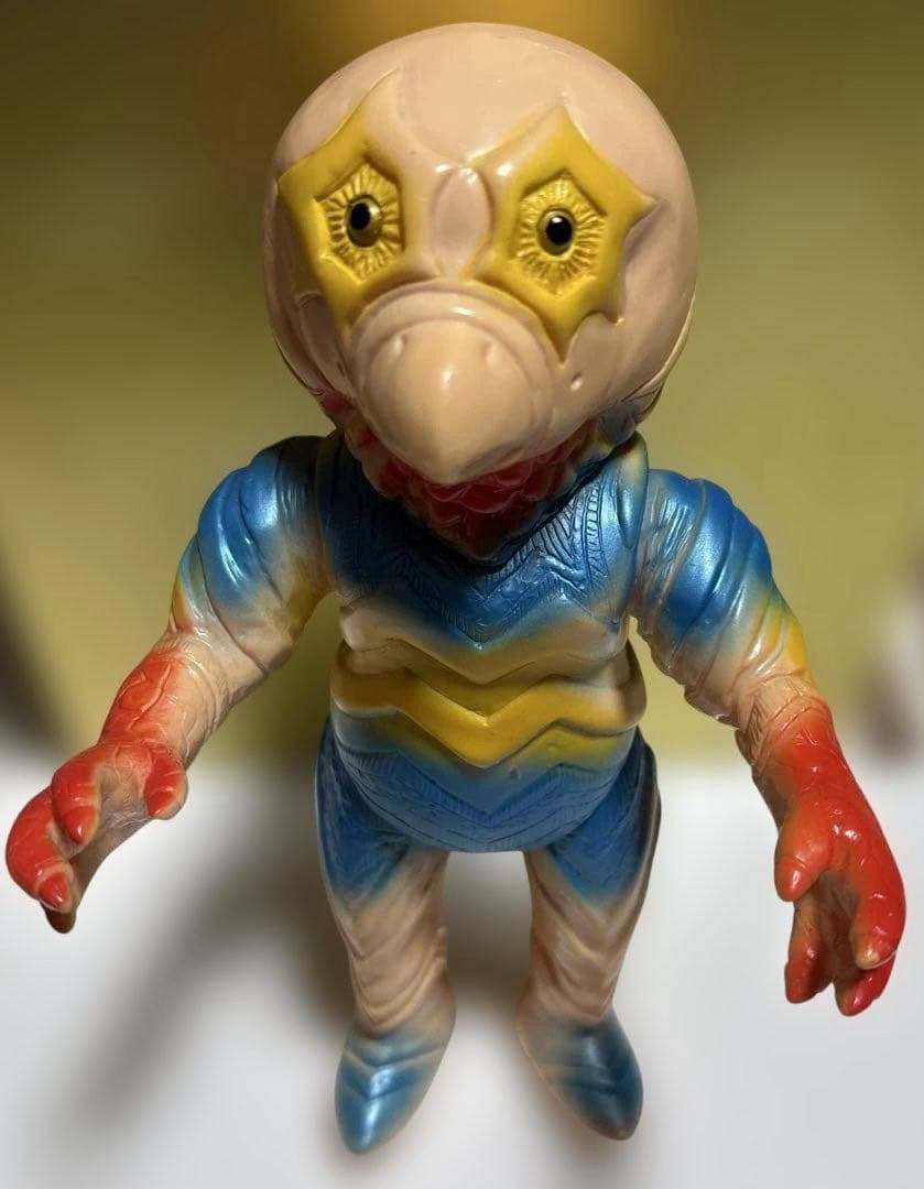 ベアモデルガッツ星人　ソフビ