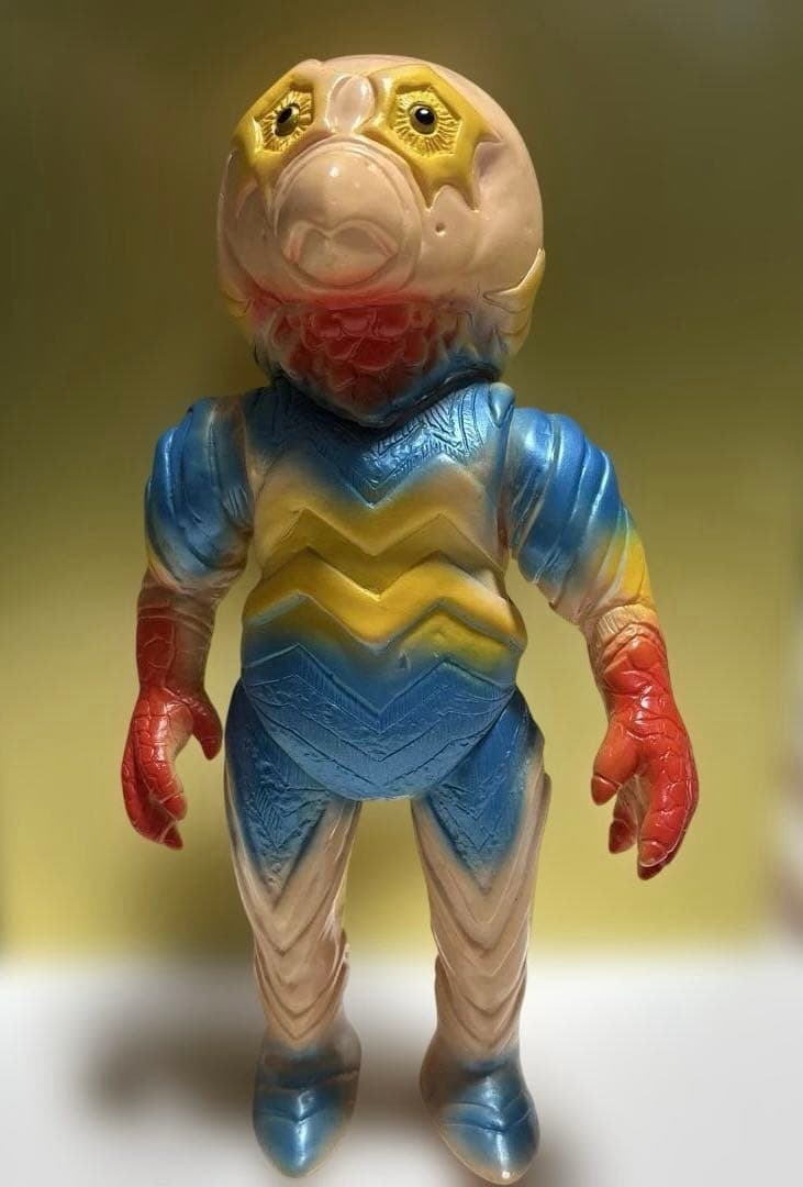 ベアモデルガッツ星人　ソフビ