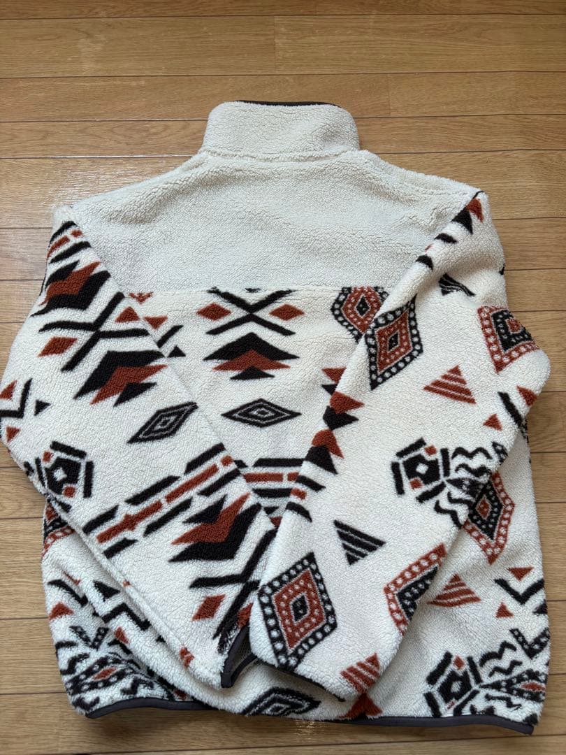 buddix 　フリースプルオーバー　Sサイズ