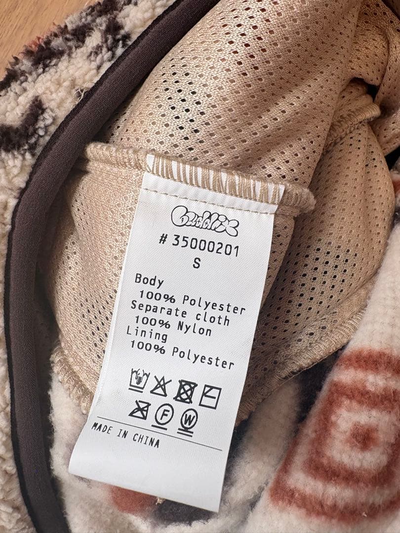 buddix 　フリースプルオーバー　Sサイズ