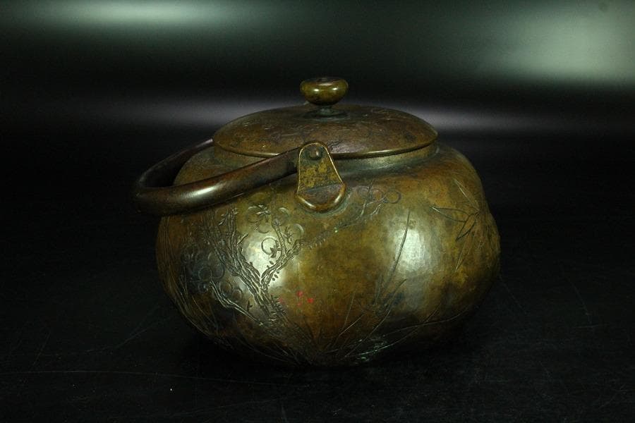 煎茶 銅 刻 梅紋 五郎三郎 在銘 銅瓶 時代物(K-LC756)