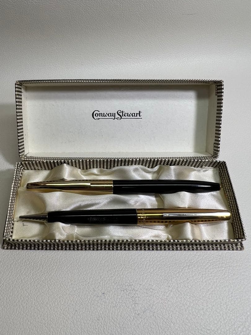 【英国製 ヴィンテージ 】コンウェイステェワート万年筆 セット