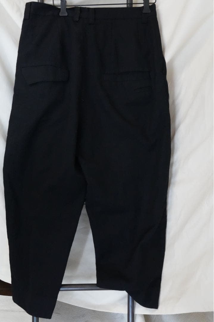 dulcamara ブラックサルエルパンツ