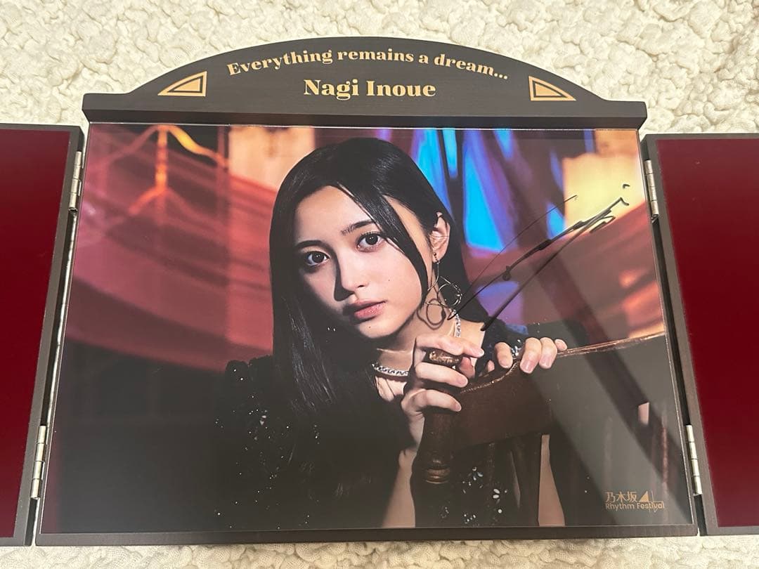 ジ*ク様 乃木フェス　井上和さん　直筆サイン　アンティークフォトスタンド