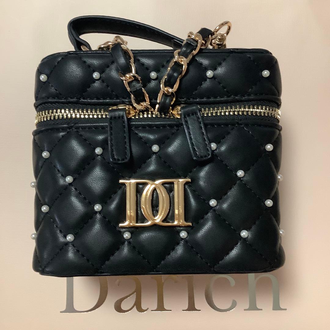 Darich ダーリッチ　【ゴールドパーツ】キルティングパールスクエアミニバッグ