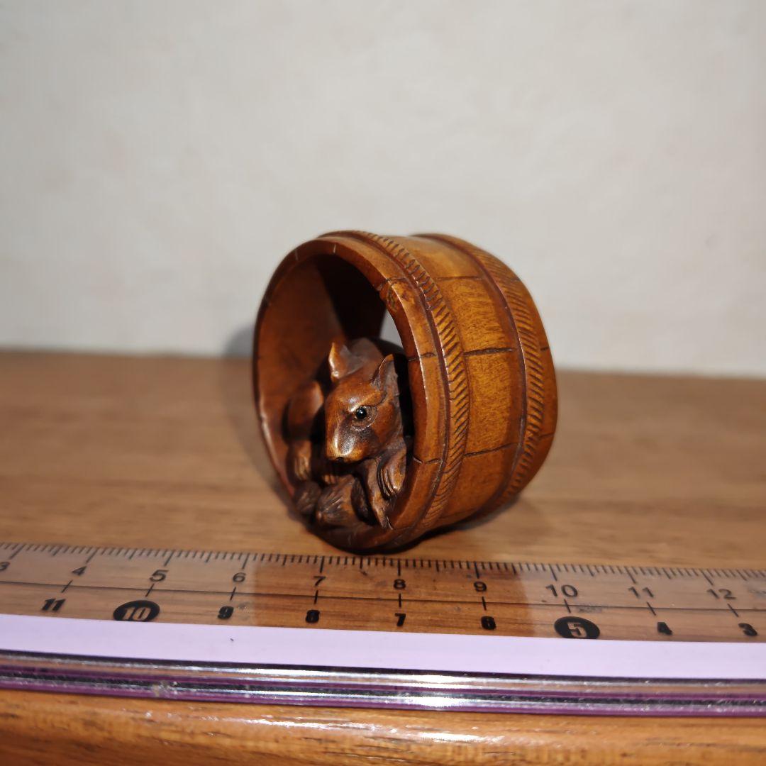 時代提物 木彫根付【樽鼠】樽直径約4cm 樽幅約2.3cm 重17ｇ福鼠 縁起物